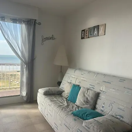 Notre-dame-de-monts: 26m² Pour 4 Avec Vue Sur Et Parking - Fr-1-540-310 * נוטרדאם-דו-מונט