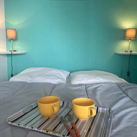 Apartamento Notre-dame-de-monts: 26m² Pour 4 Avec Vue Sur Et Parking - Fr-1-540-310
