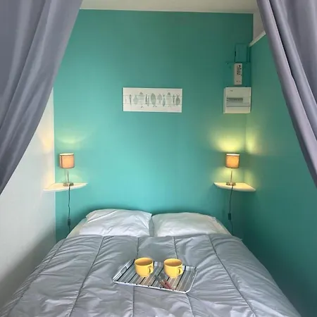 Notre-dame-de-monts: 26m² Pour 4 Avec Vue Sur Et Parking - Fr-1-540-310 *