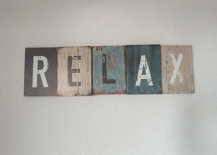 Notre-dame-de-monts: 26m² Pour 4 Avec Vue Sur Et Parking - Fr-1-540-310 Appartement *